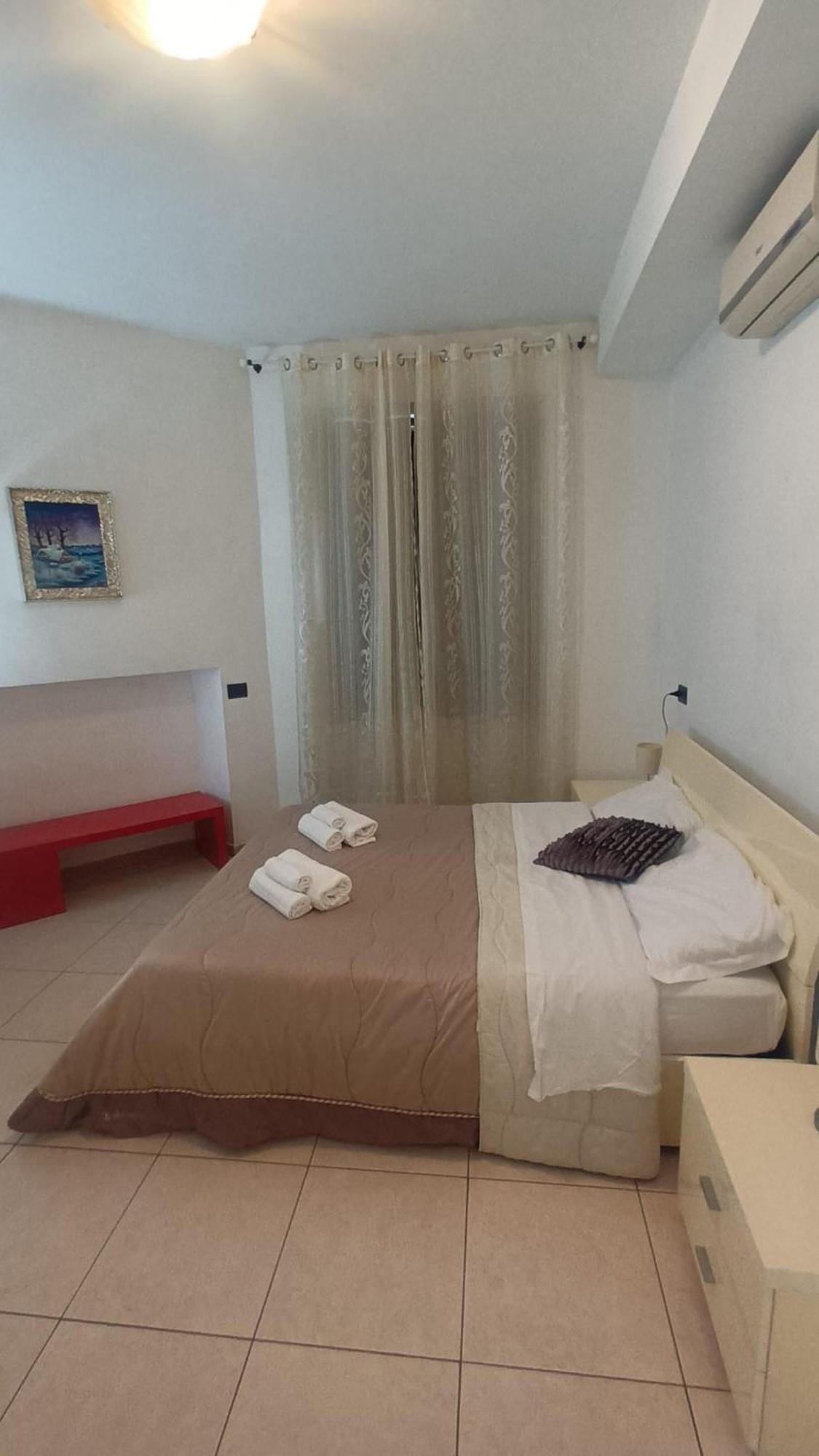 Olimpo Apartments St John In Lateran Roma Exterior foto